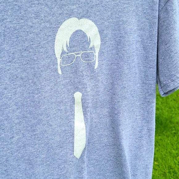 The Office "Dwight" t-shirt (size 6) - Picture 2 of 4